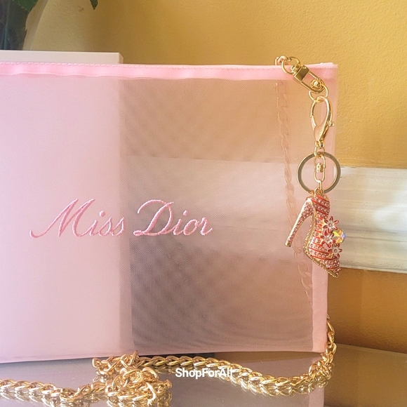 Dior - Picture 3 of 10